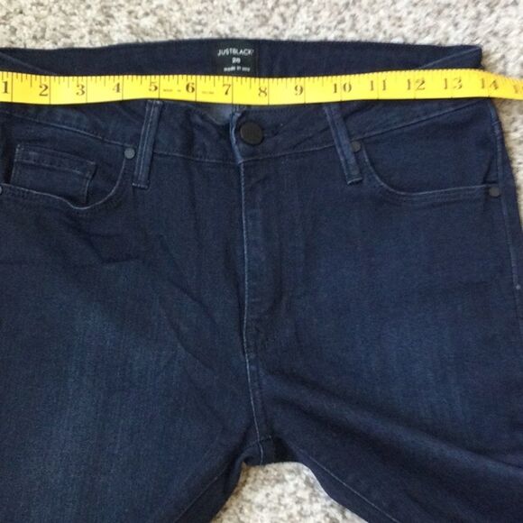 JustBlack Women's Skinny Jeans Size: 28 Waist - Picture 7 of 9